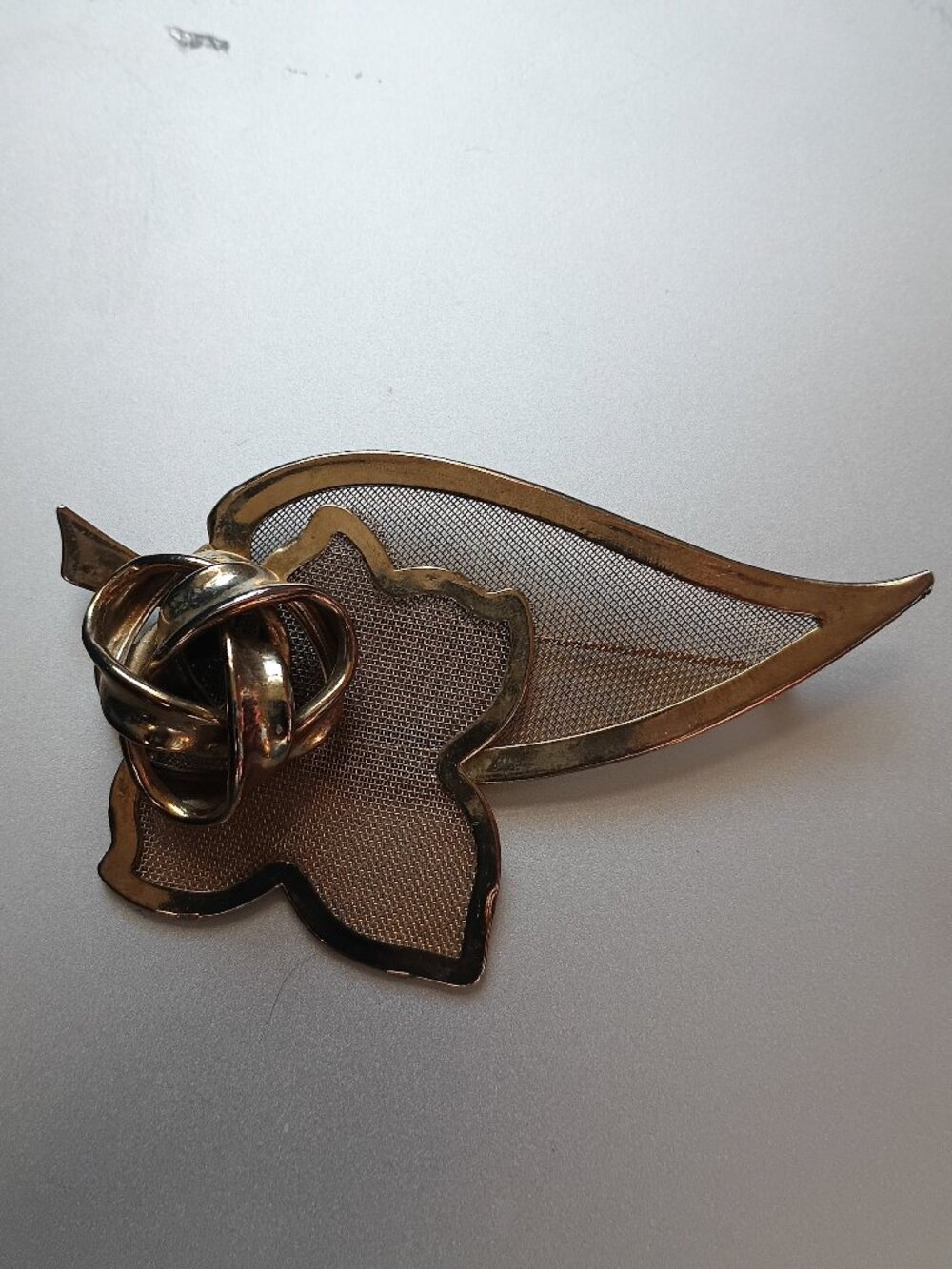 Vintage Jane Sheridan Gold Mesh Brooch Pin